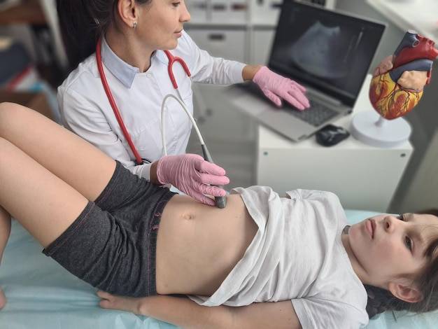 Skierowanie na USG jamy brzusznej ile jest ważne?