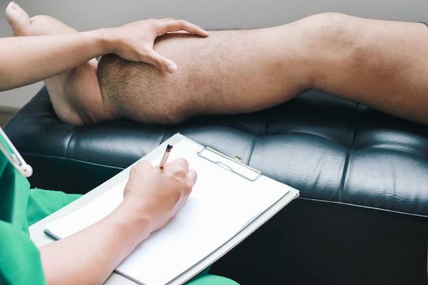 Reumatyzm objawy badania jak rozpoznać pierwsze sygnały?