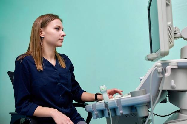 USG przezpochwowe co wykrywa w diagnostyce ginekologicznej?